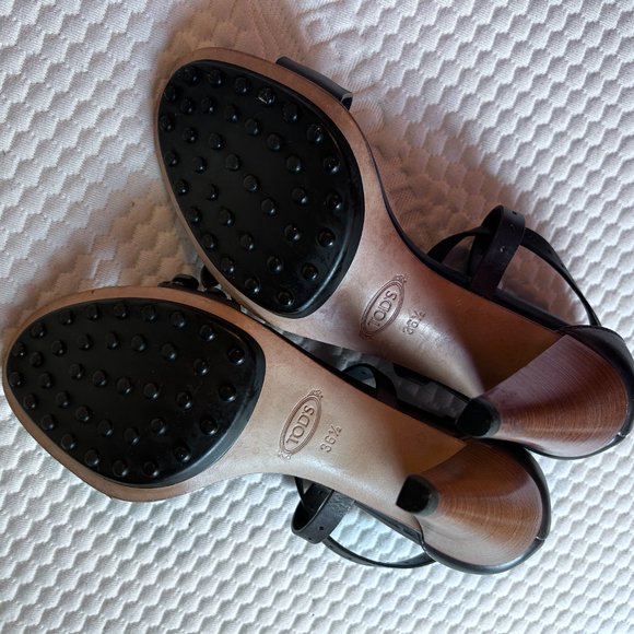 Tom Ford Grey Leather Buckle Strap Sandal Heels Wood Block US 6/6.5 EU 36.5 - Picture 10 of 11